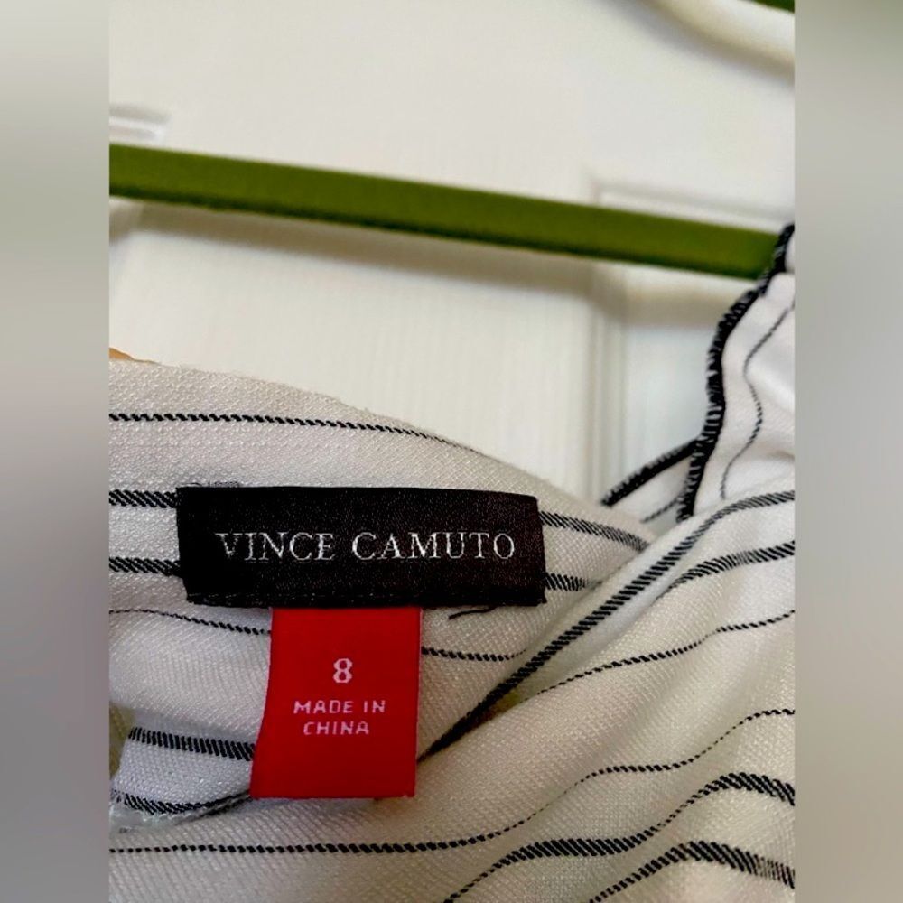 Vince Camuto Sleeveless Top - Picture 3 of 3